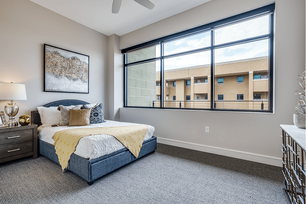 keystone-texas-masonic-retirement-community-large-bedrooms-bright-large-windows